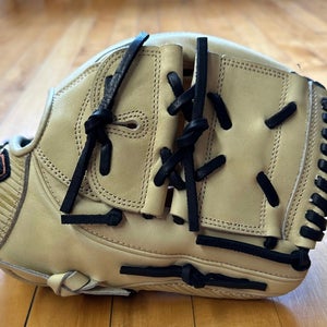 Under Armour 11.5" Pro Stock Glove RHT with Original Glove Box