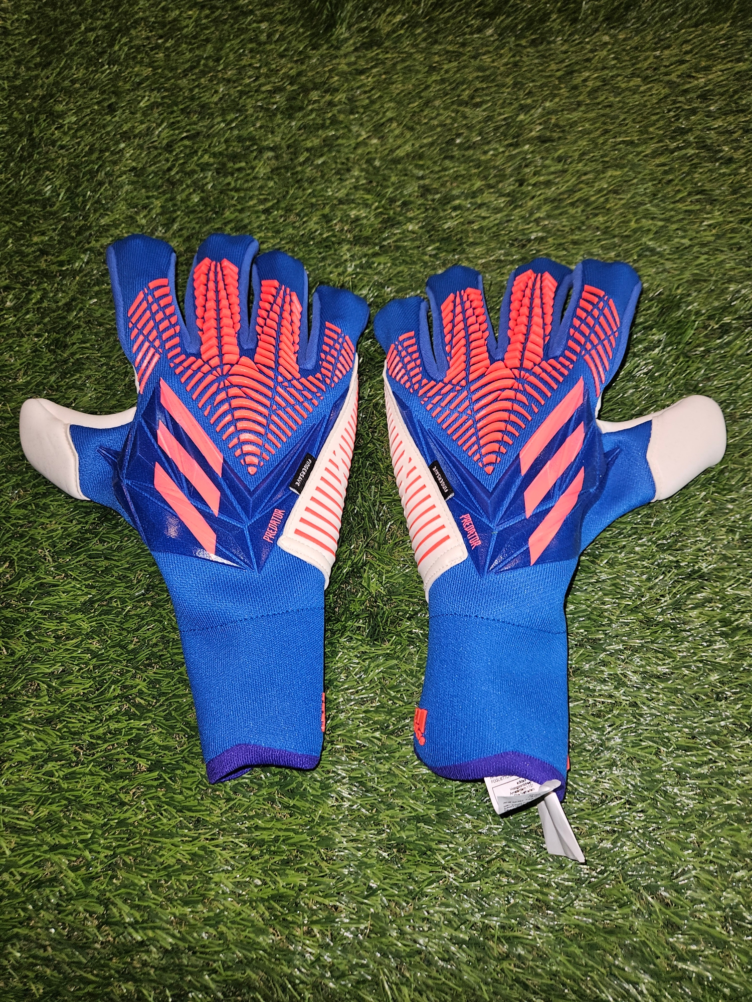 adidas Predator GL Pro Fingersave Goalkeeper Gloves