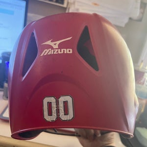 Size adult small mizuno batting helmet with cage