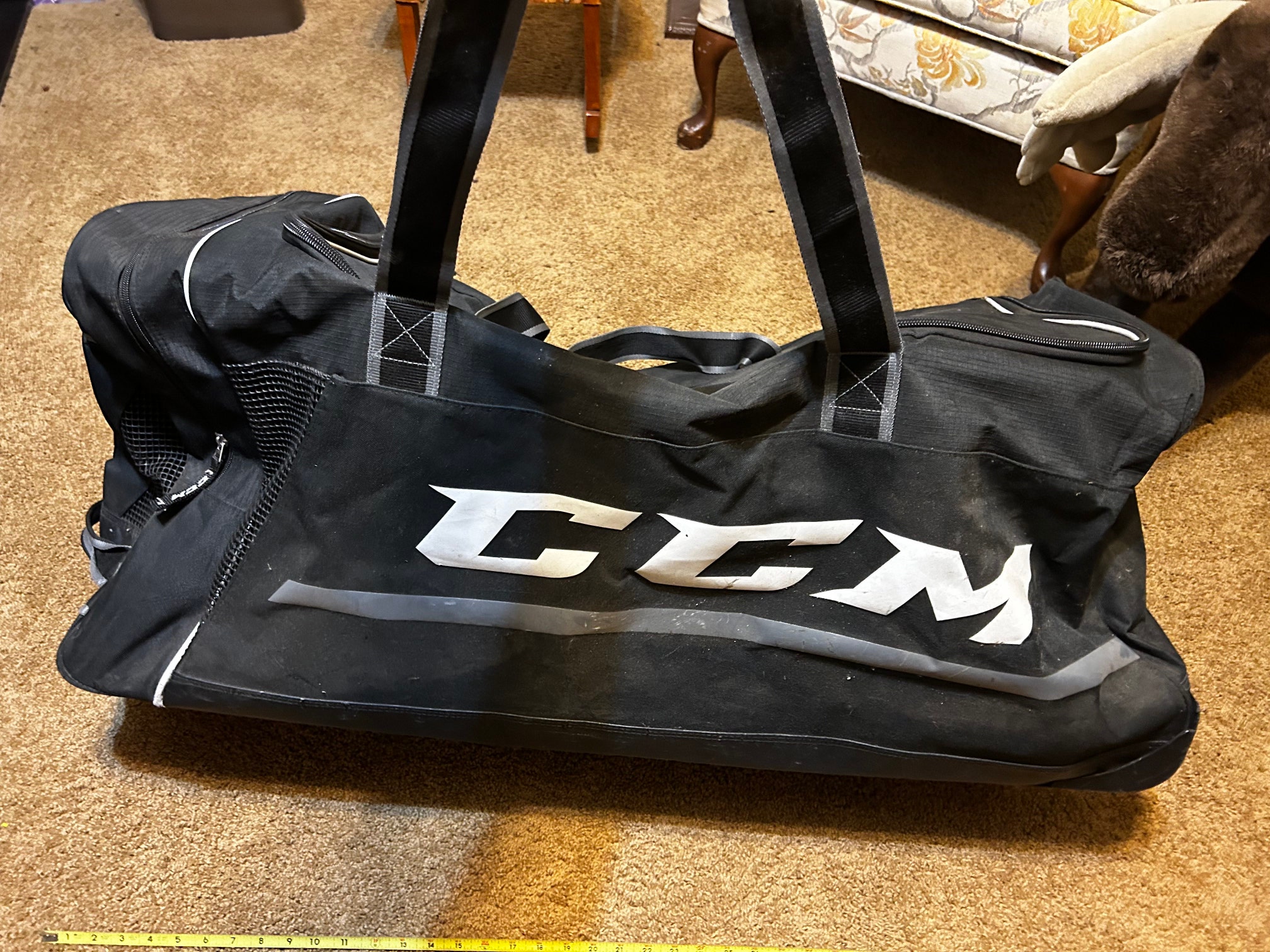 CCM XL hockey equipment bag