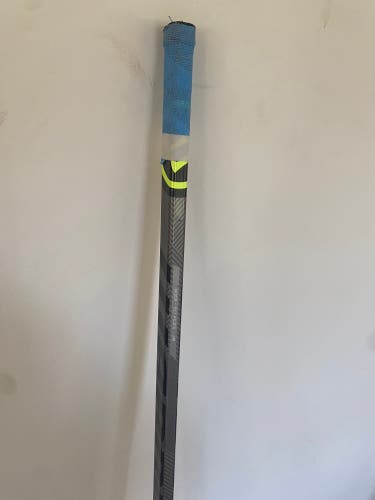 Junior Left Hand P28  Alpha LX Hockey Stick