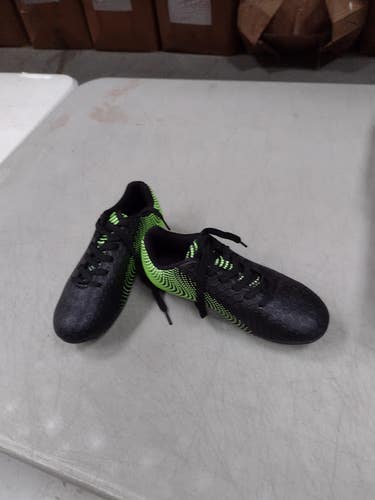 Vizari Kids Stealth FG Outdoor Ground Soccer Shoes | Black/Green Size Junior 4 | VZSE90009J-4