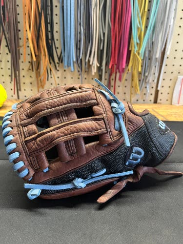 Custom-Laced 2020 Left Hand Throw 11.5" A1000 Baseball Glove