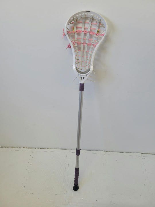 Used Debeer Response 41" Aluminum Women's Complete Lacrosse Sticks