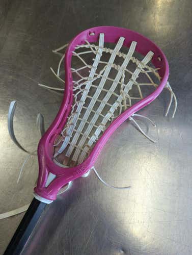 Used Debeer 6000 Aluminum Women's Complete Lacrosse Sticks