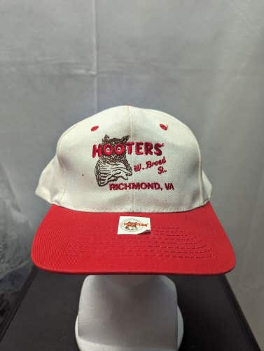 Vintage Hooters Richmond, VA Snapback Hat