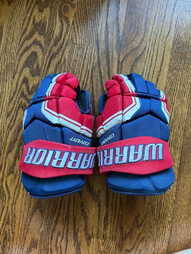 Warrior Covert QRE3 size 12" Hockey Gloves