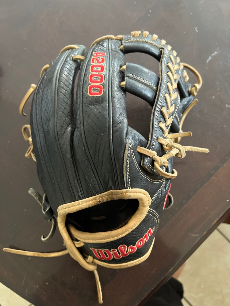 Infield 12" A2000 Baseball Glove