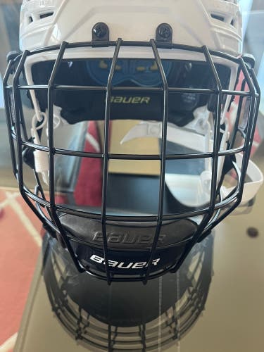 Bauer profile II cage Medium black NWOT