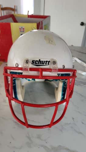 Adult Used Large Schutt Air XP Helmet