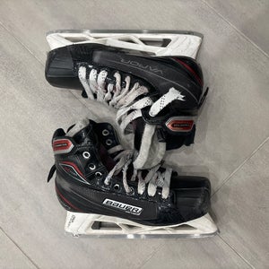 Used Bauer Narrow Width  7 Vapor 1X Hockey Goalie Skates
