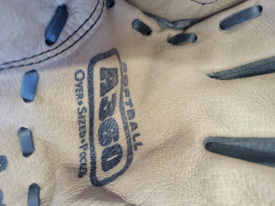 Used Wilson A360 13" Fielders Gloves