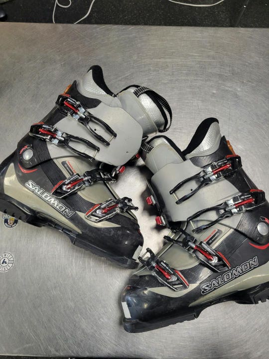 Used Salomon Mission 550 270 Mp - M09 - W10 Men's Downhill Ski Boots