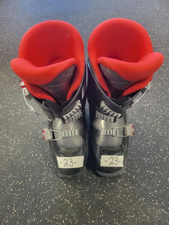 Used Salomon Boots 230 Mp - J05 - W06 Boys' Downhill Ski Boots