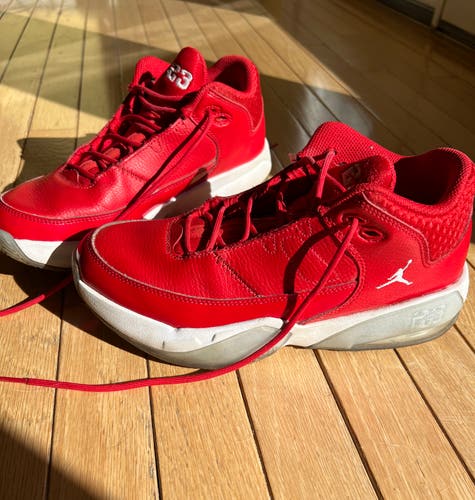 Size 7.0 - Nike Air Jordan Max Aura 3 Basketball Shoes
