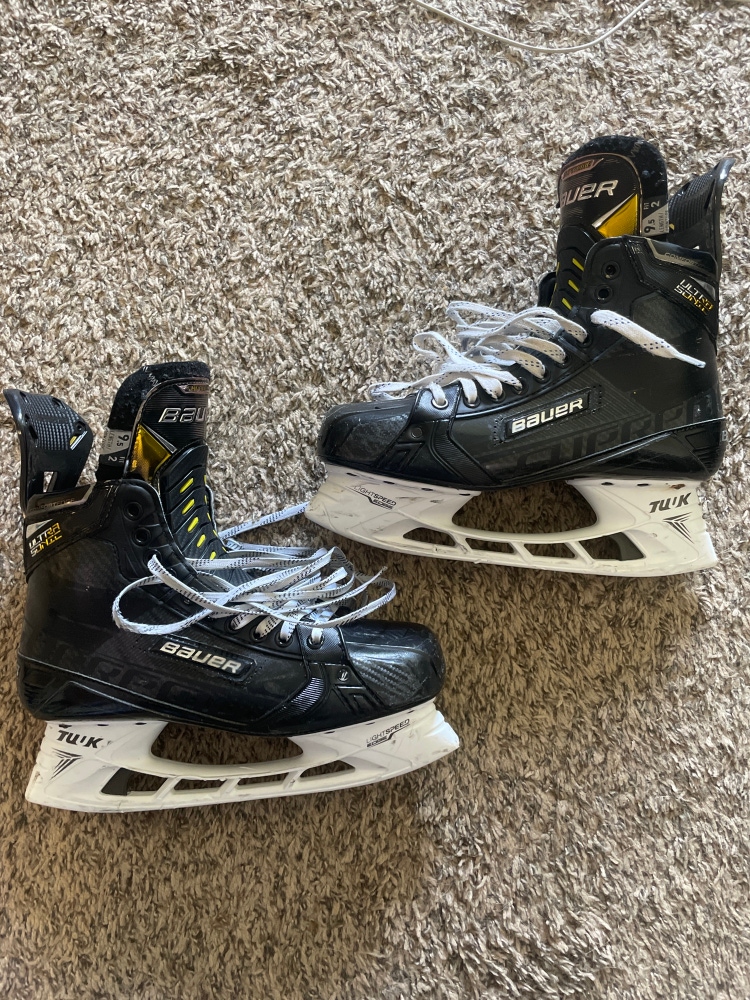 Bauer Supreme UltraSonic Hockey Skates Size 9.5 Pro Stock