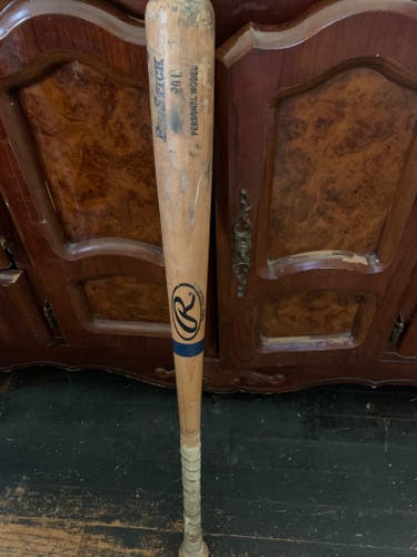 Used Rawlings Adirondack Wooden Big Stick