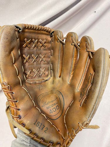 Used Right Hand Throw Ted Williams Baseball Glove