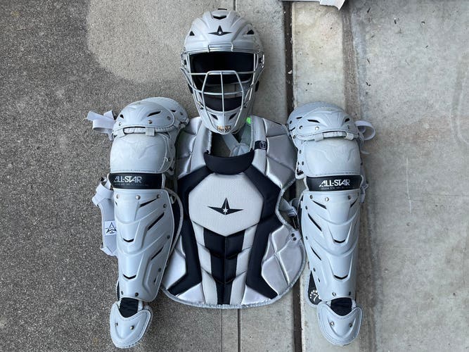 All-Star Intermediate S7 Axis Series Catcher's Ages 12-16