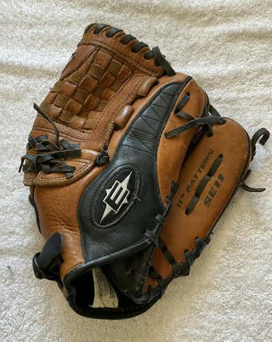 Used Easton Synergy Se11 11" Fielders Glove and Used Rawlings Rx4 Ybdrx4 28" -10 USSA BAT