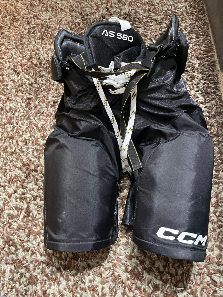 Used Large CCM  Tacks AS 580 Hockey Pants