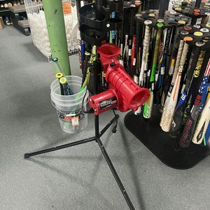 Used Heater Slider 360 Baseball And Softball Training Aids