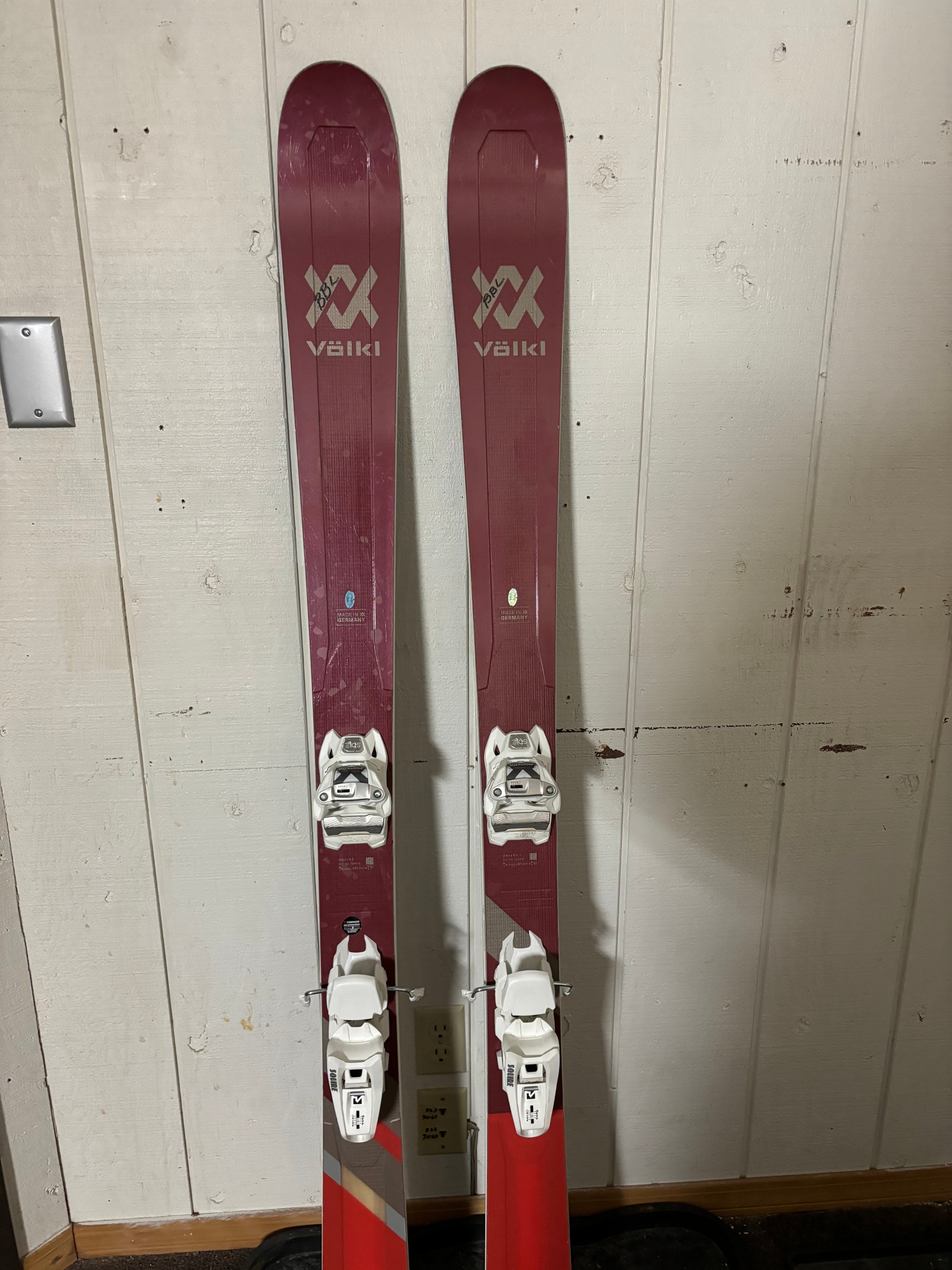 Used Volkl 156 cm All Mountain Kenja Skis With Bindings