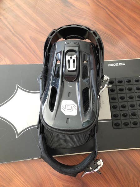 Used 156cm Burton Triumph Snowboard With Bindings | SidelineSwap