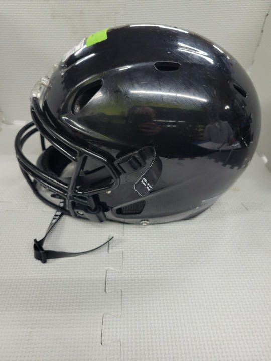 Used 2022 Light Ls2 Youth Helmet Xl Football Helmets