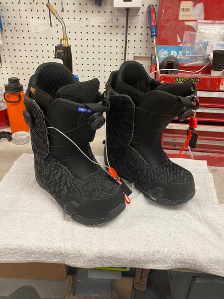 New Size 11.5 (Women's 12.5) Burton All Mountain Swath Snowboard Boots