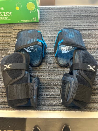 Used Medium Bauer  Bauer X Elbow Pads