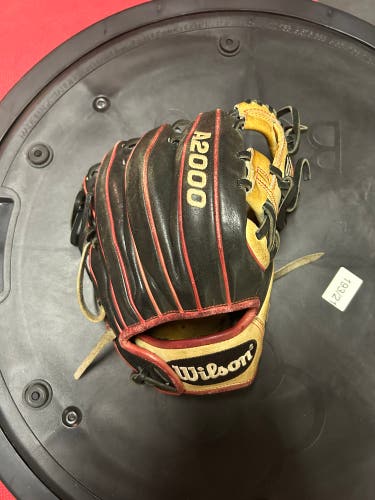 Wilson A2000 Pedroia Fit 11.25" Baseball Glove