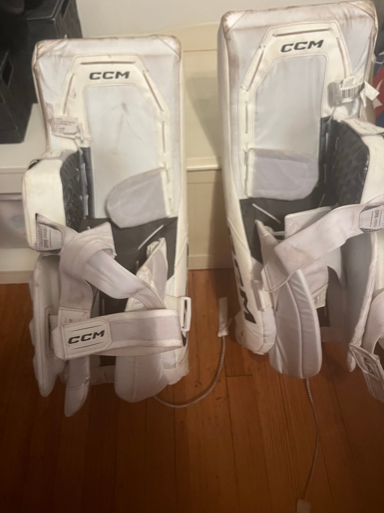Used CCM Axis 2.9 With Sliders