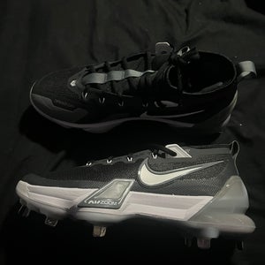 Black Men's Metal Low Top Force Zoom Trout 9  Size 9