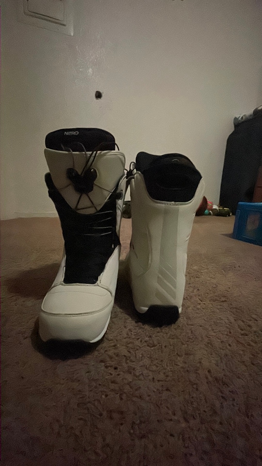 Nitro snowboard boots men’s 8.0
