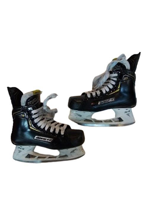 Used Bauer 2s Junior 03.5 Ice Hockey Skates