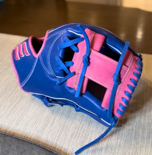 11.75” Emery Baseball Glove