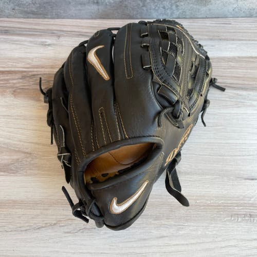 Nike Diamond Elite 12" glove (RHT)