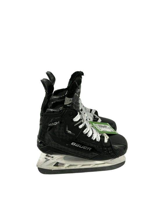 Used Bauer Supreme Mach Intermediate Ice Hockey Skates Size 4 Fit 3