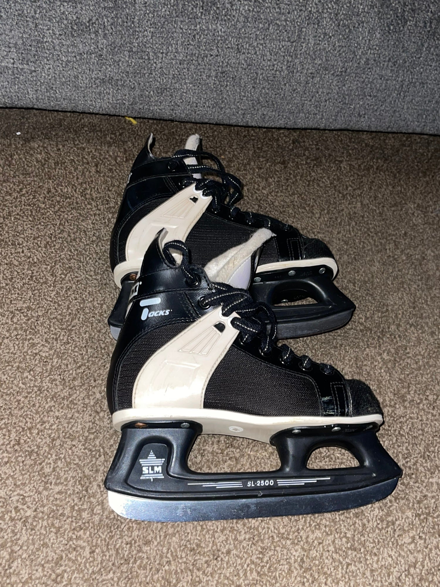 ice skates size 1