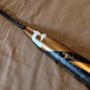 USED 2022 DeMarini Zoa 31/26 (-5) 2 5/8" USSSA Composite Baseball Bat WTDXZB5-22