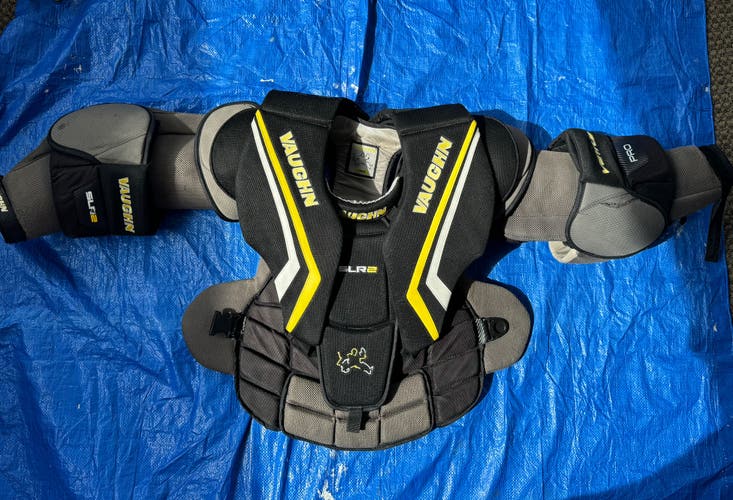 Used Large Vaughn Ventus SLR2 Goalie Chest Protector