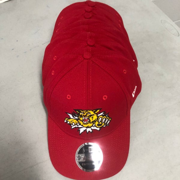 NEW QMJHL Moncton WILDCATS HATS (9 hats)