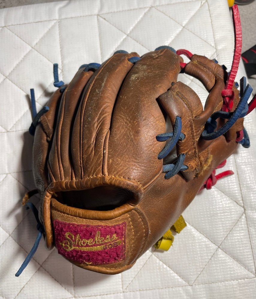 Shoeless Joe 900jr 9” RHT Baseball glove