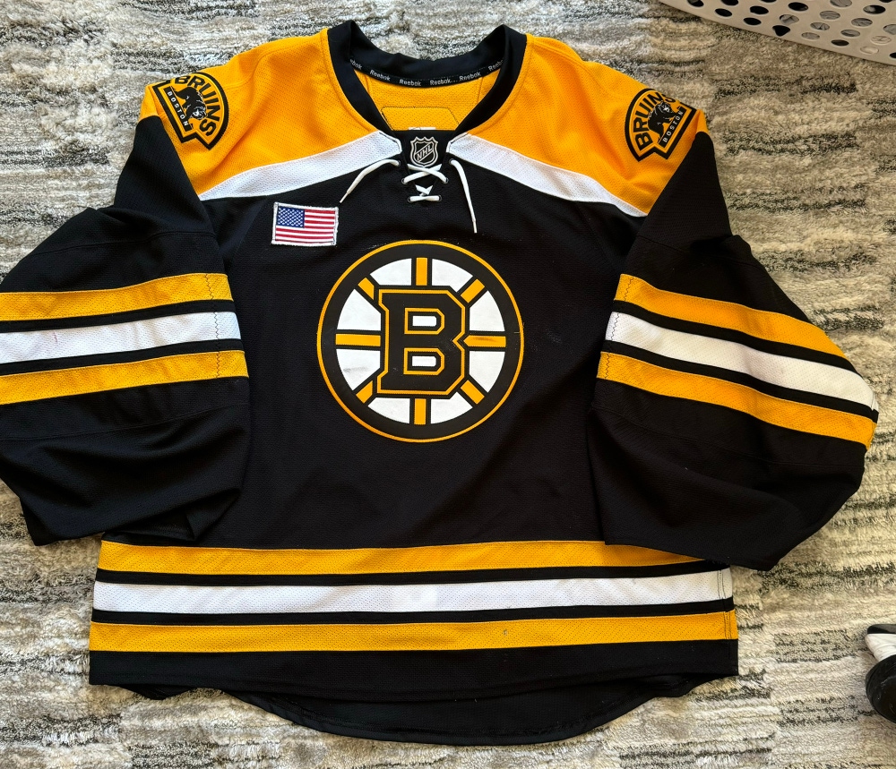 Boston Bruins Goalie Cut Jersey Team Issued