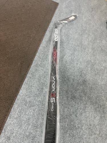 New Right Handed P28 Vapor X5 Pro Hockey Stick