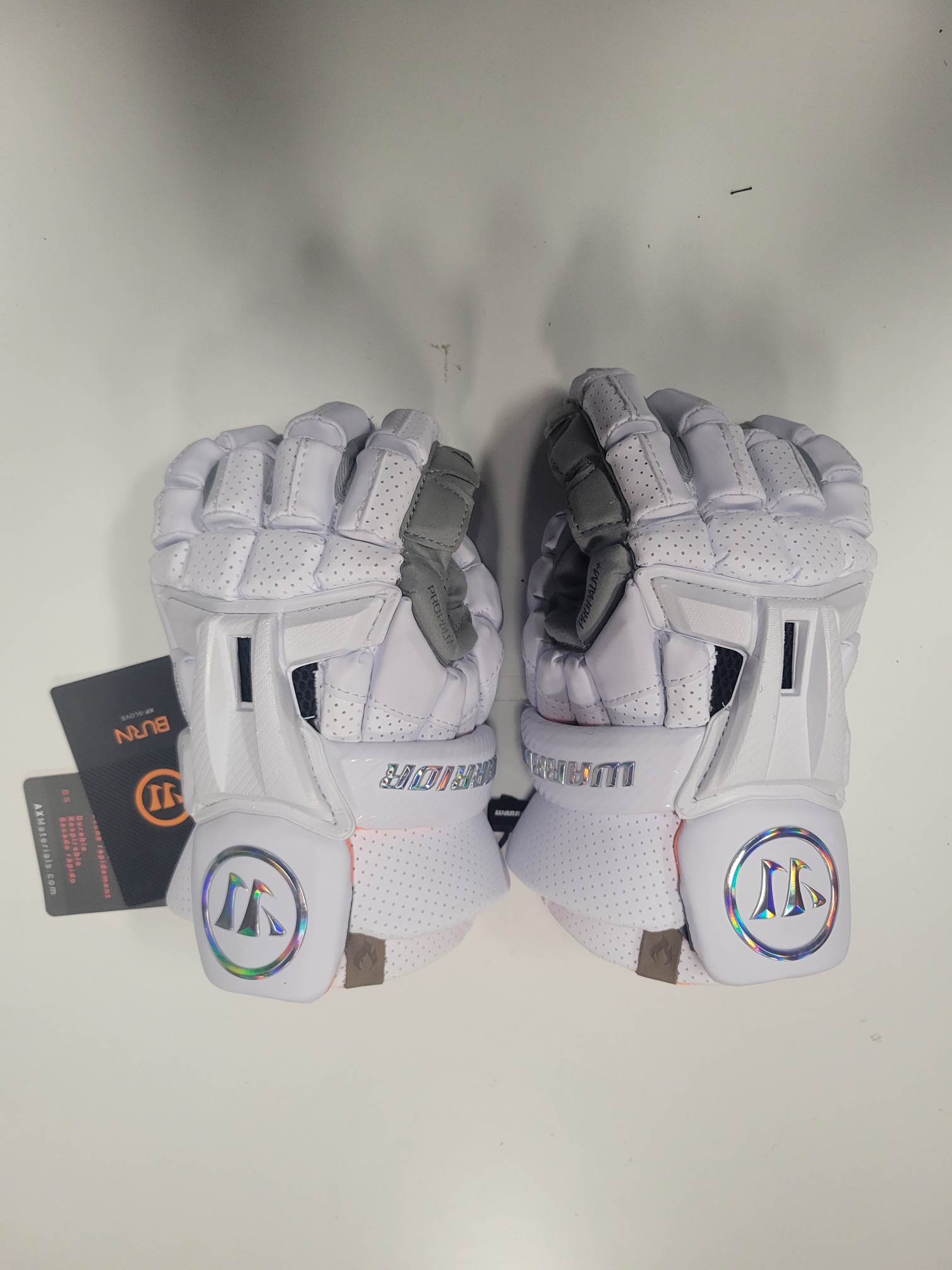 New Warrior Adult Medium Burn XP2 Lacrosse Gloves - white