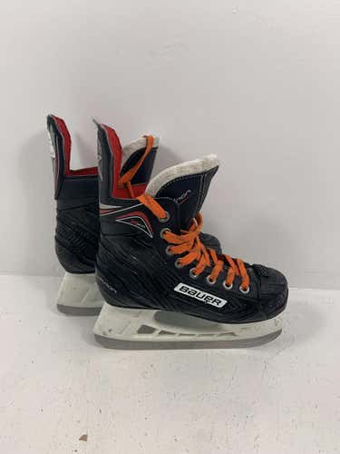 Used Bauer Vapor X300 Junior 01 Ice Skates Ice Hockey
