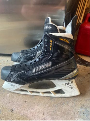 Used Bauer Regular Width  Size 8.5 Supreme MX3 Hockey Skates