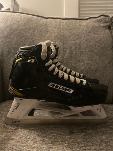 7.5 Supreme 2S Pro Hockey Goalie Skates